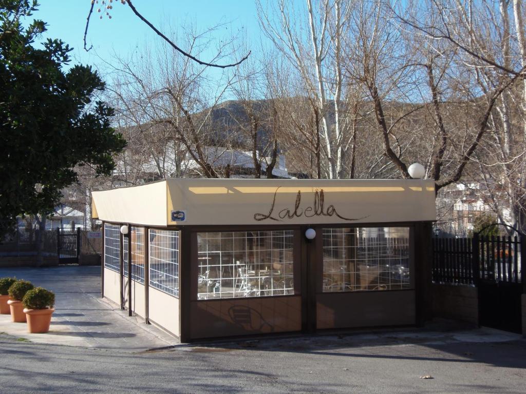 Labella Maria Hotel Pinos Genil Exterior photo