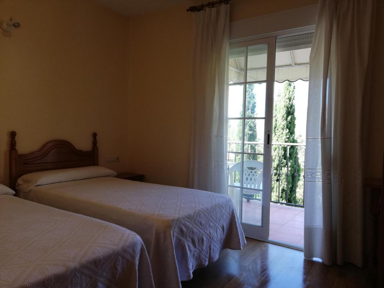 Labella Maria Hotel Pinos Genil Exterior photo